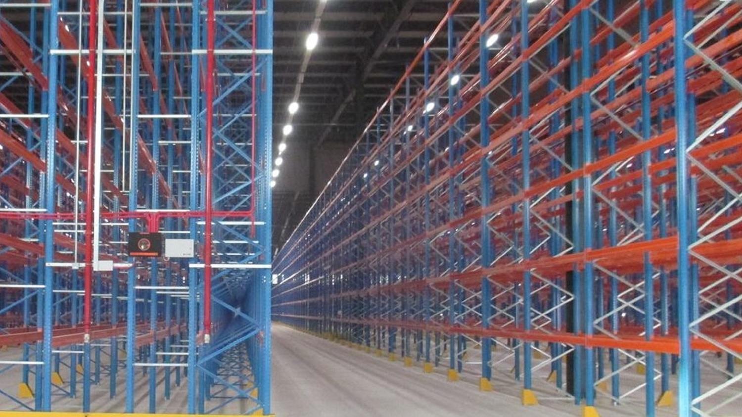 Neubau Distribution Center, Dubai